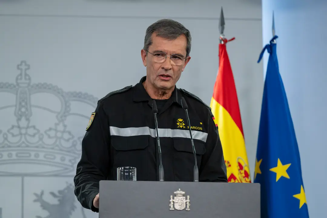 El general Francisco Javier Marcos, en la comparecencia de ayer / EFE