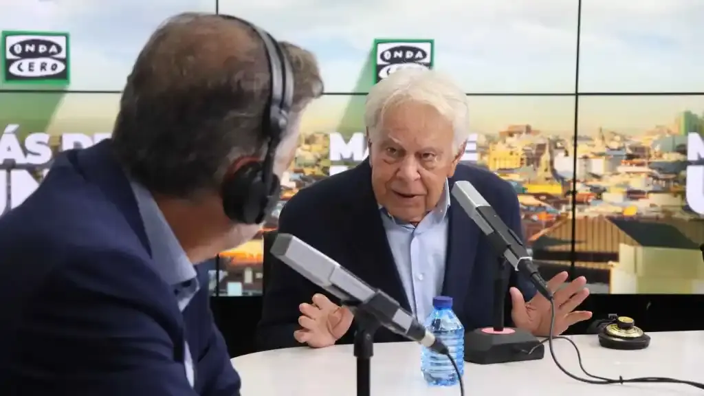 Felipe Gonz&aacute;lez, durante su entrevista en M&aacute;s de Uno en 2023