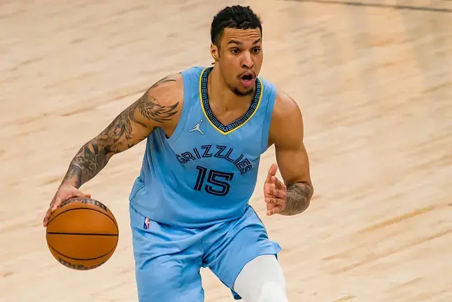 BRANDON CLARKE