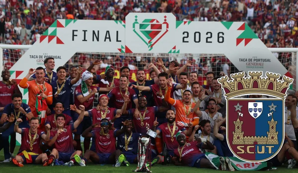Los jugadores del Torreense celebran su victoria en la Ta&ccedil;a de Portugal