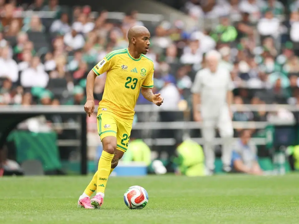 El futbolista Jayden Adams disputando un encuentro del Mundial 2026