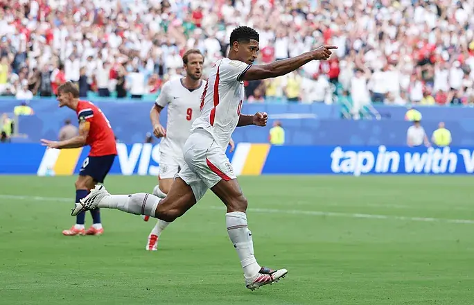 Jude Bellingham celebrando su primer tanto en cuartos ante Noruega