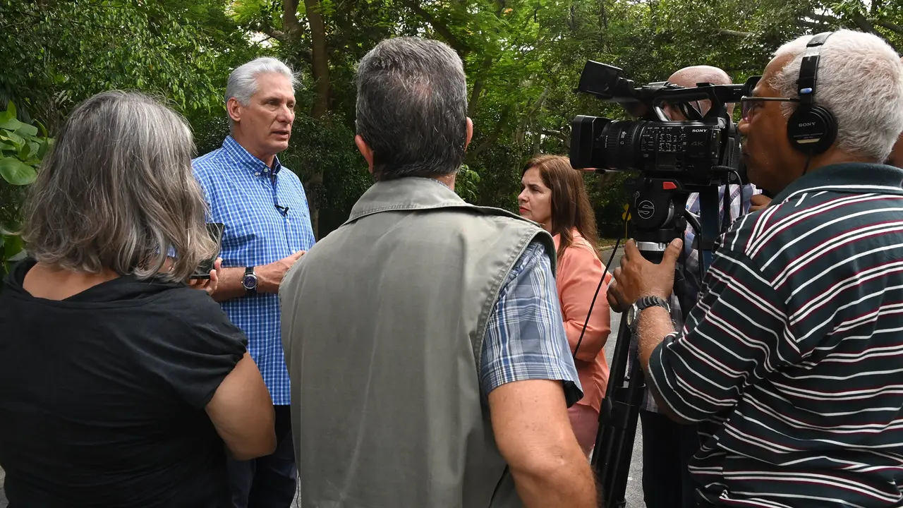 El presidente de Cuba, Miguel D&iacute;az-Canel, anunciando las reformas liberalizadoras. Presidencia de Cuba/Estudios Revoluci&oacute;n