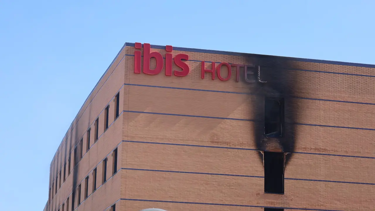 Incendio Hotel Ibis / Archivo