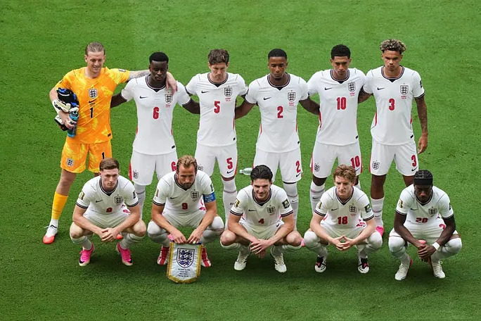 La alineación de Inglaterra para los cuartos ante Noruega, con John Stones como titular